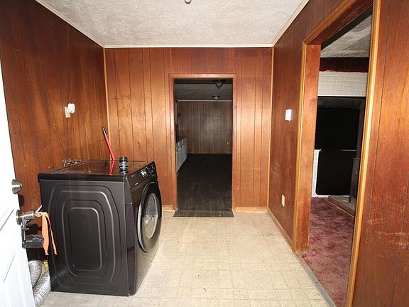 5th image of 728 Indian Creek Rd NW