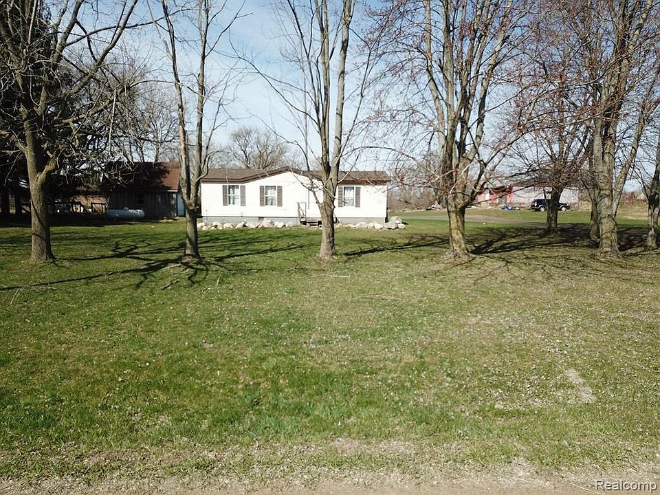9697 Marsh Rd, Fowlerville, MI 48836 MLS 20221062509 Zillow