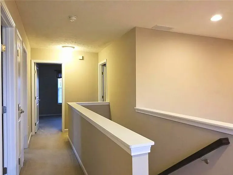 5055 Lake Forest Dr — Photo 18