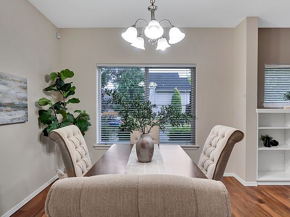 4th image of 2104 Palisade Blvd Unit B-7