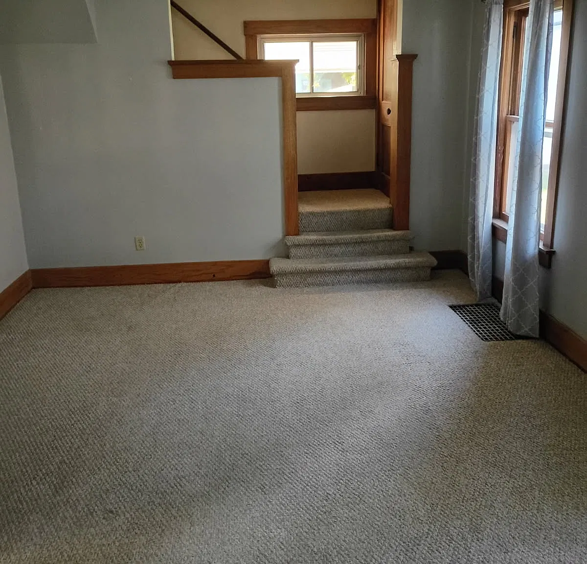 3 bed, 1248 sqft, $1,200 — Photo 2