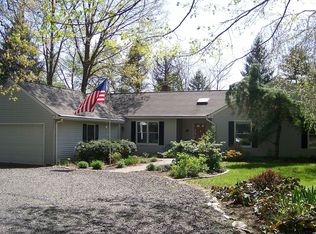 102 Rockwell Rd, Bethel, CT 06801