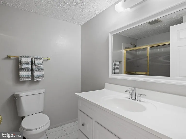 8463 Monarch Ct — Photo 42