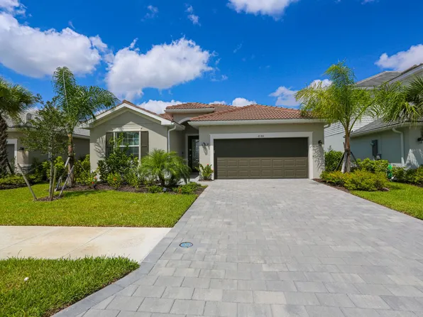 2155 Hamlin St, Naples, FL 34120