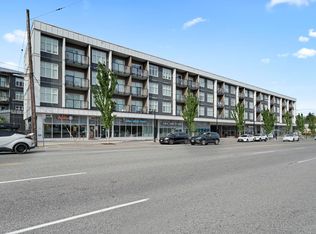 6283 Kingsway Penthouse 18, Burnaby, BC