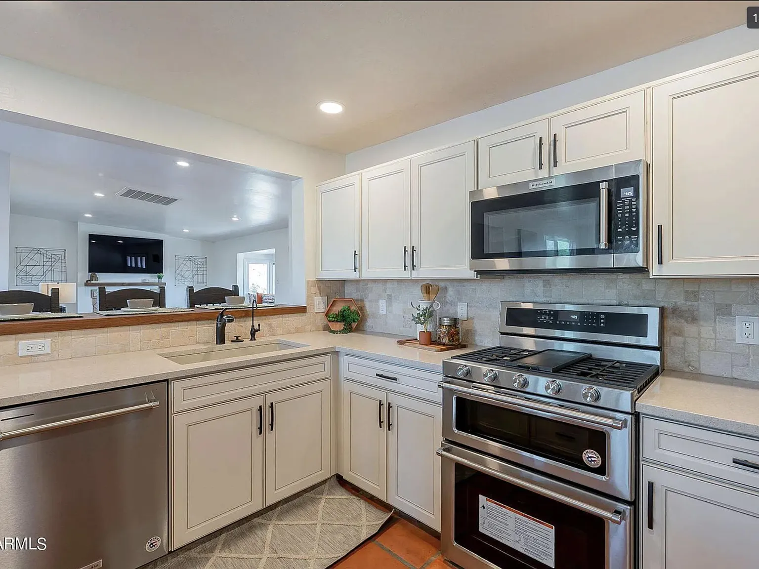 5418 E Yolantha St — Photo 3