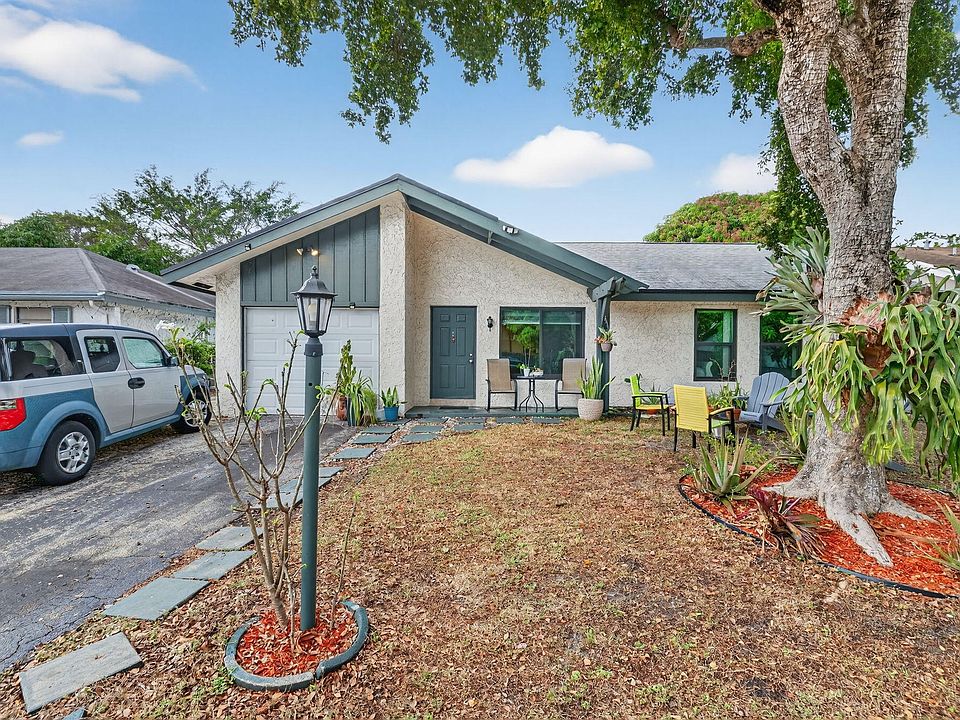 1st image of 1236 SW 75th Avenue