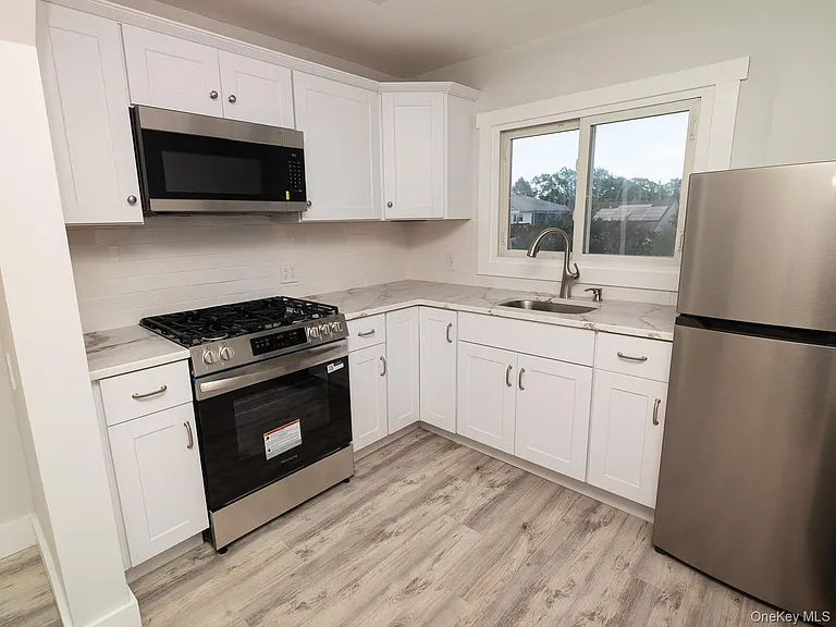 47 Wood St #2 — Photo 14