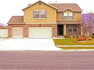 285 Beaumont Dr, Kaysville, UT 84037