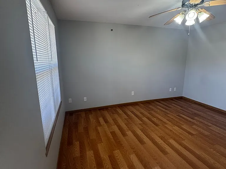 281 N Boston Ave — Photo 2