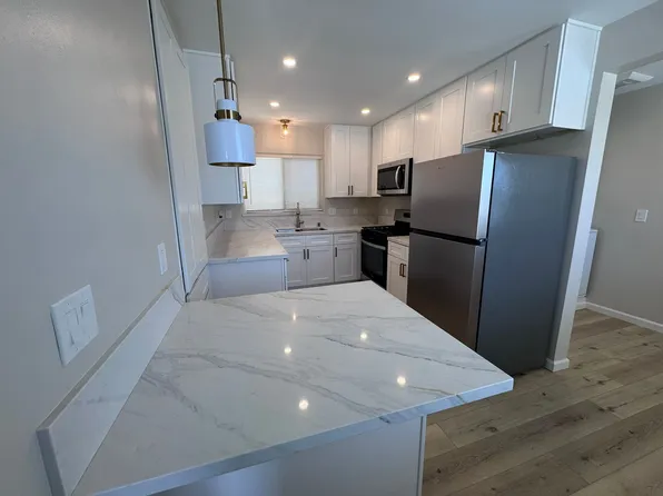 7041 7045 Saranac Street, 7041-7045 Saranac St, San Diego, CA 92115