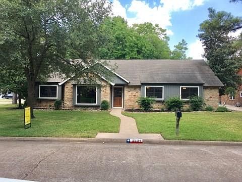 1st image of 2534 Pomeran Dr