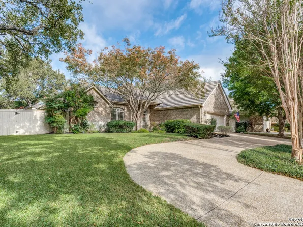 735 LOST CYN, San Antonio, TX 78258