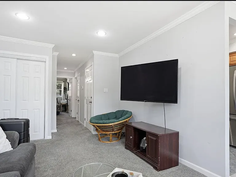 9966 Lackland Dr #1 — Photo 8