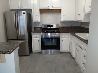 1841 N New Hampshire Ave #4, Los Angeles, CA 90027
