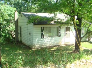 3020 Karen Ct, High Ridge, MO 63049