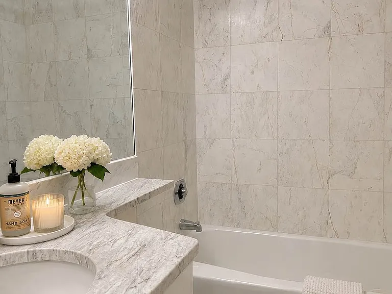 2373 Broadway #407 — Photo 6