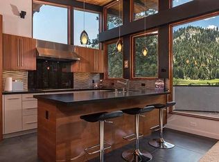 1510 Squaw Valley Rd, Olympic Valley, CA 96146