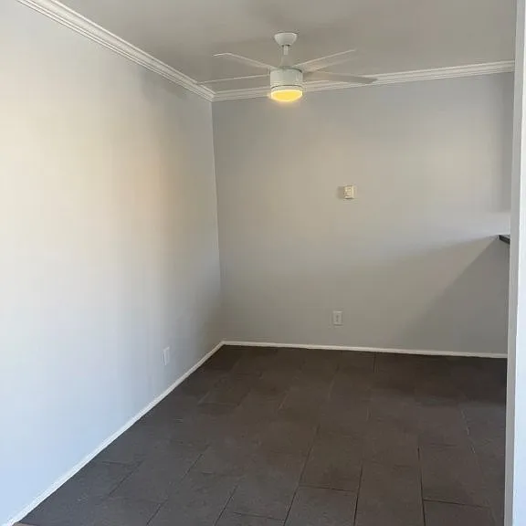 Bayview Apartments — Photo 11