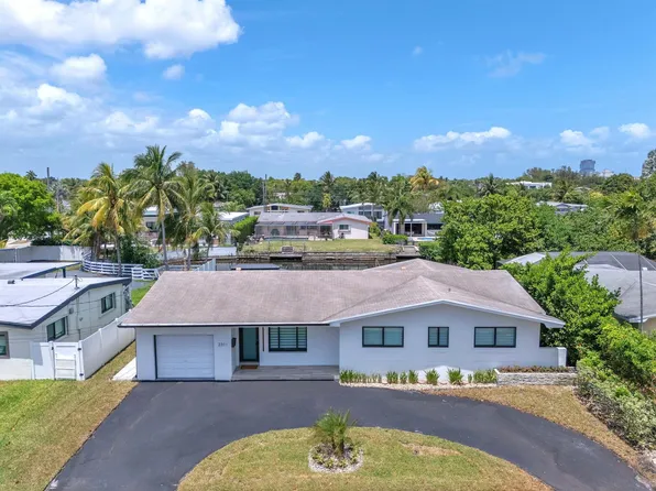 2311 NE 193rd Street, Miami, FL 33180