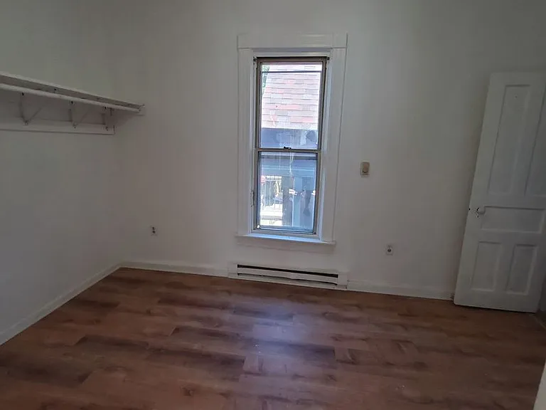 1568 W Windlake Ave. - 4 Unit — Photo 12