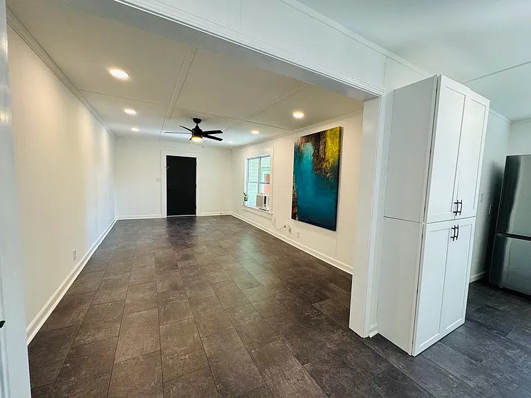 818 Maple Ave SW #2 — Photo 7