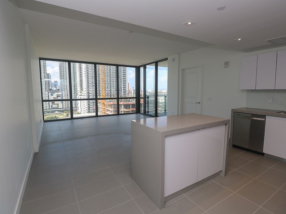 1st image of 1600 NE 1st Ave #0