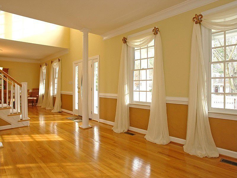 Sun Filled Living room
