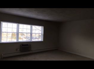 150 Edgemere Rd APT 5, Boston, MA 02132