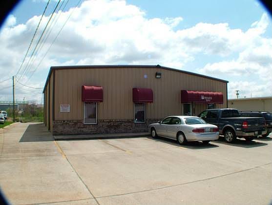 1st image of 1810 Alpine Dr