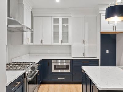 134 Court St #11, Plymouth, MA, 02360