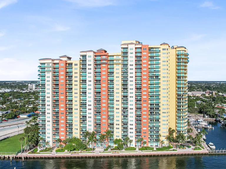 2650 Lake Shore Dr #804 — Photo 51