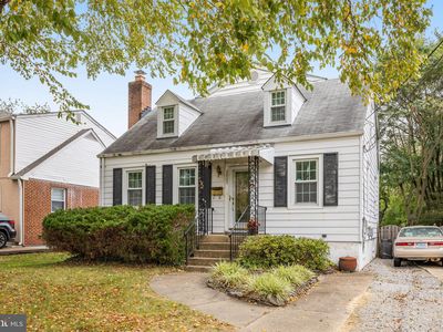 2805 Woodlawn Ave, Falls Church, VA, 22042