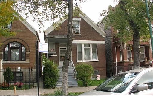 1st image of 2747 S Karlov Ave