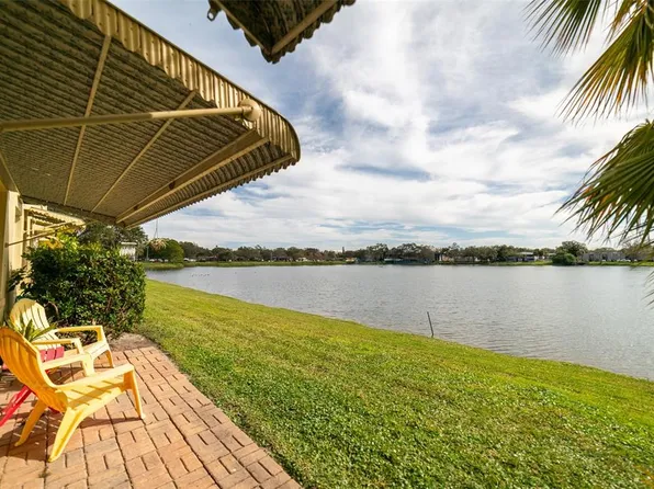 3850 13th Ave N APT 113, Saint Petersburg, FL 33713