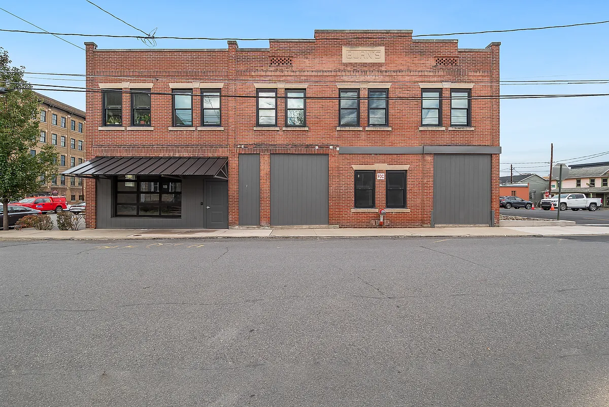 Building Photo - 13 Kennedy St #205A