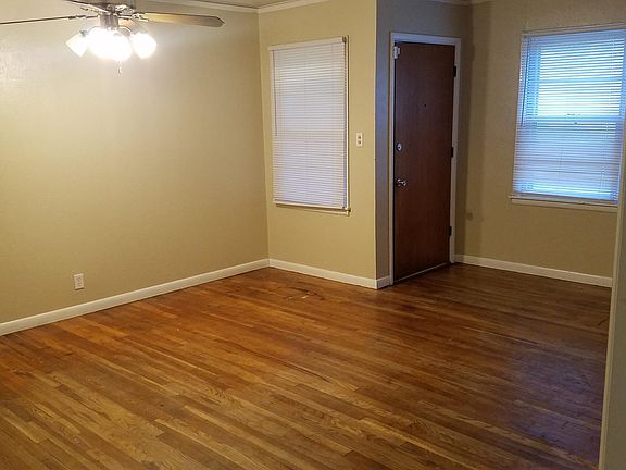 3rd image of 4140 S Henderson St