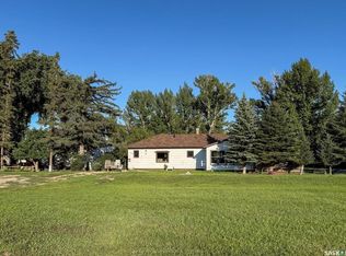 223 Riverside BOULEVARD, Eastend, SK S0N 0T0
