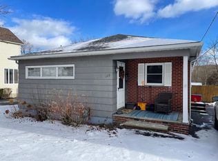 140 Cottage St, Carbondale, PA 18407