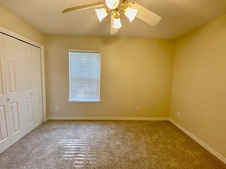 1550 Oakhill Rd — Photo 15