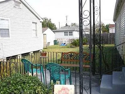 355 West Ave — Photo 5