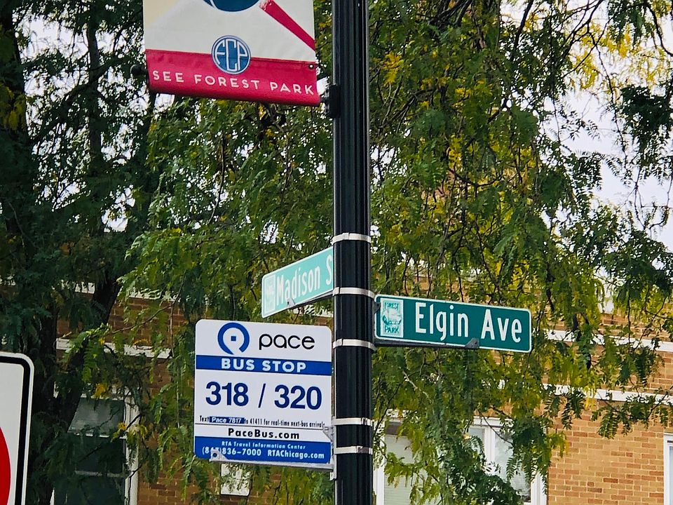 Perfect Location. 1 block off of Harlem. Pace access. Across from Starbucks. Short walk south to the CTA Blue Line, North to the CTA Green line or Metra.