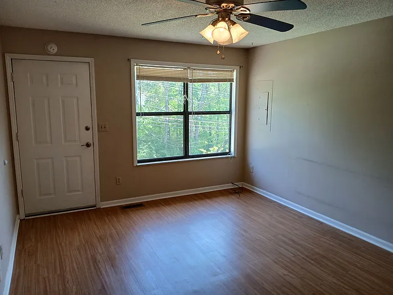 777 Old Embreeville Rd #1-3 — Photo 9