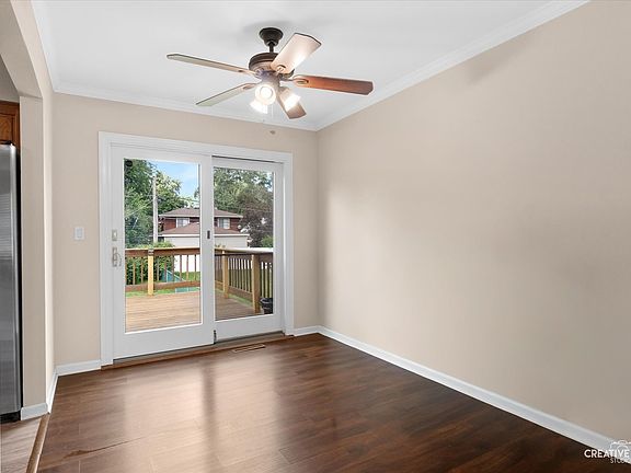 3rd image of 1301 Coolidge Ave