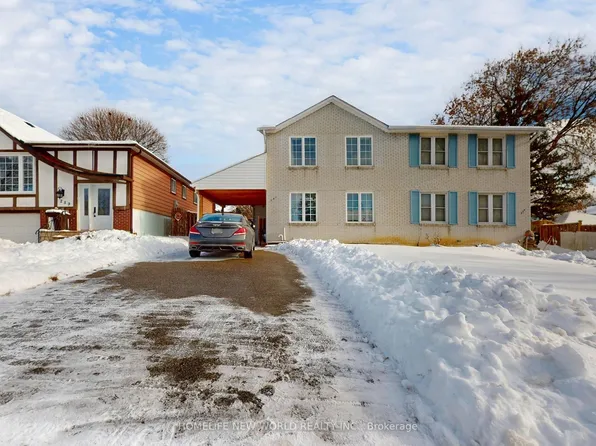 257 Cherokee Blvd, Toronto, ON M2H 2J9