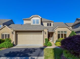 5006 Hunting Hills Cir, Roanoke, VA 24018