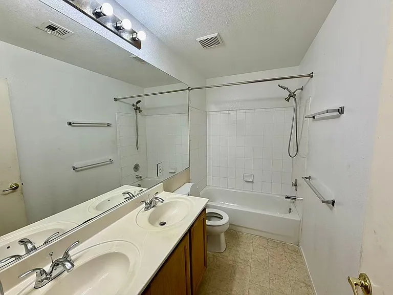 7932 Seabourn Ct — Photo 13