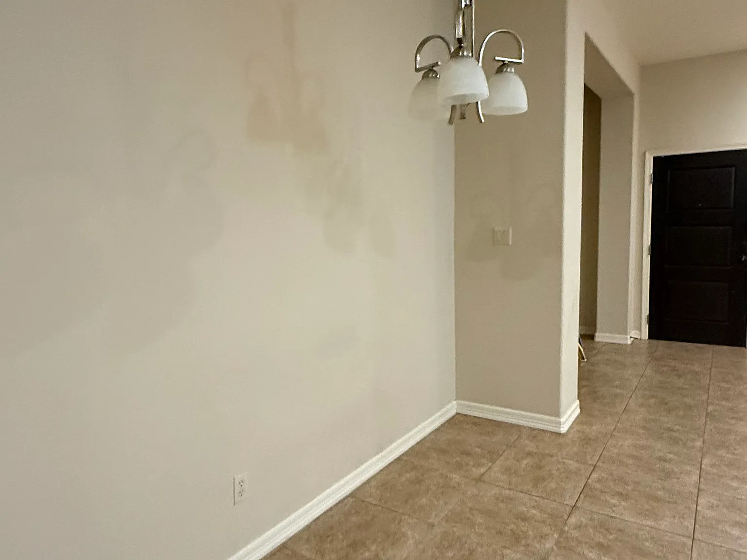 2 bed, 1200 sqft, $1,000 — Photo 3
