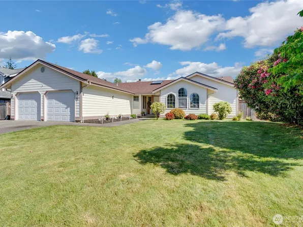 9317 76th Street Ct SW, Lakewood, WA 98498