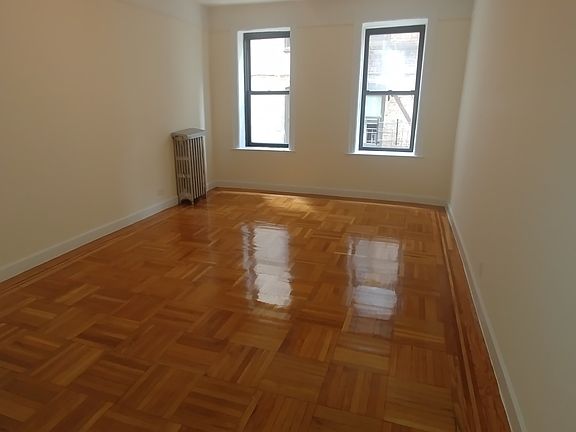2nd image of 2769 Matthews Ave APT 3A